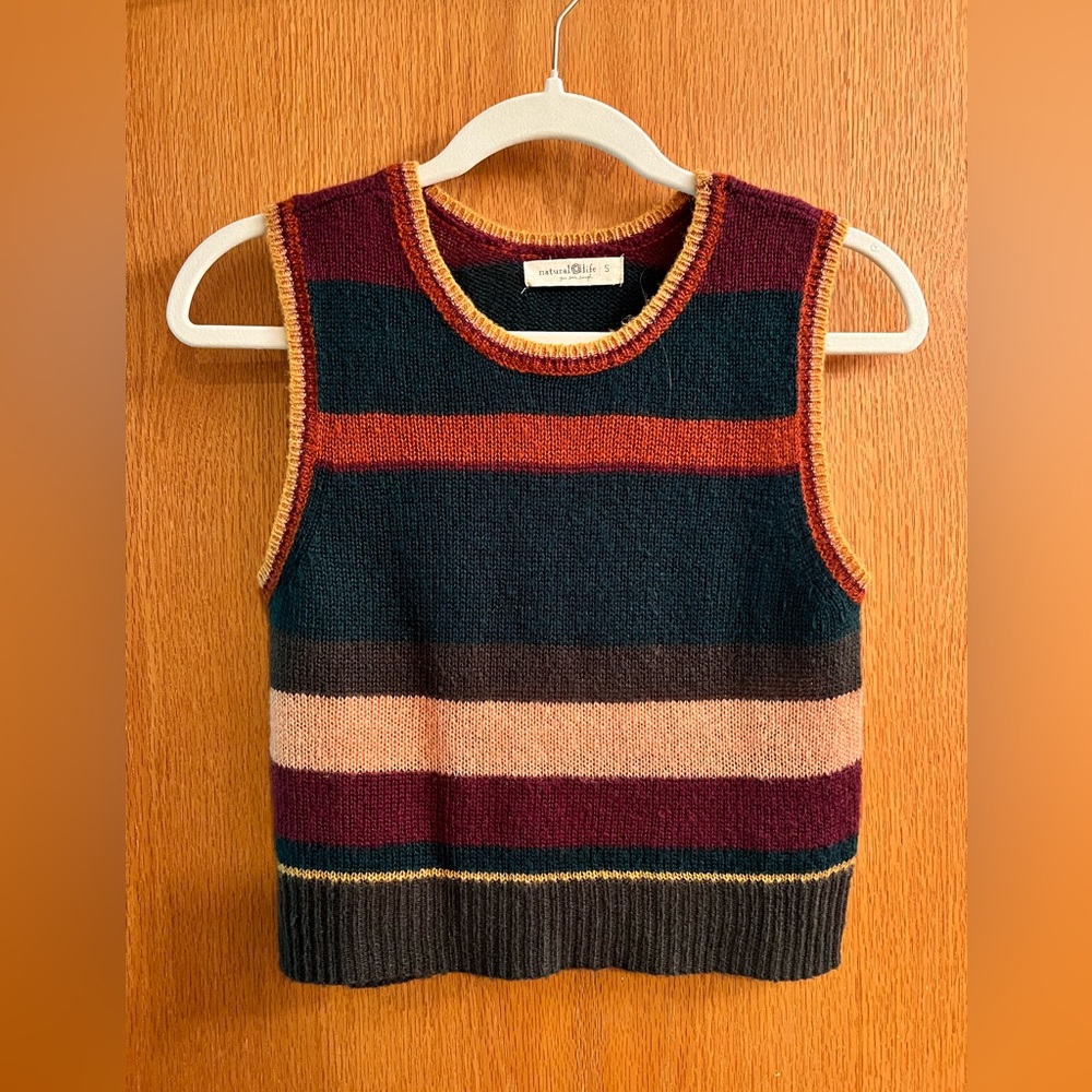 NATURAL LIFE Striped Knit Sleeveless Sweater Vest in Navy, Burgundy, Rust, Pink